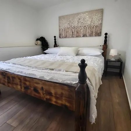 Krapanj Seafront Stone House Krapanj