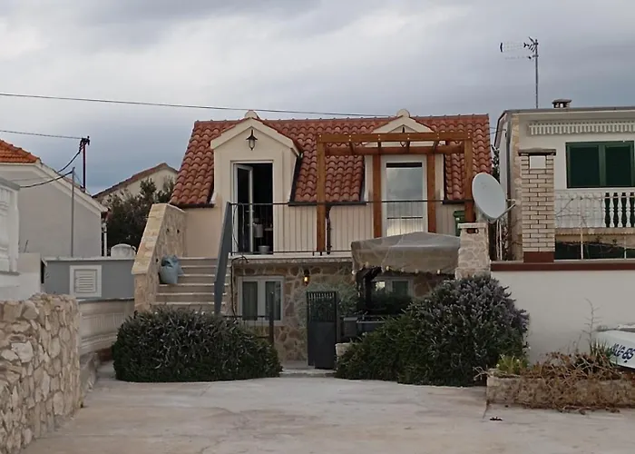 Krapanj Seafront Stone House Krapanj